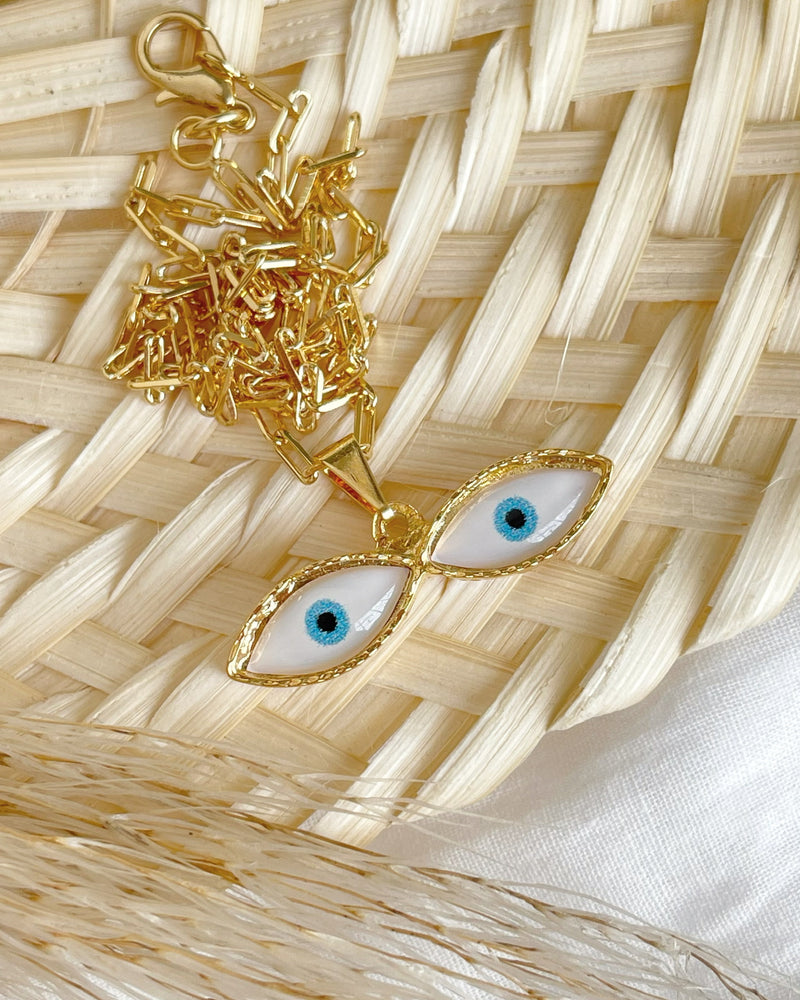 Santa Lucía Eyes