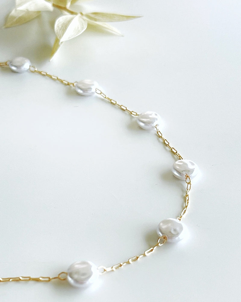 Swell Waves Choker